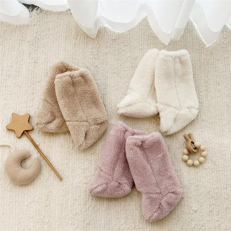 Warme winterbabysokjes Coral F - Winter Clothing Boys recensie en prijs